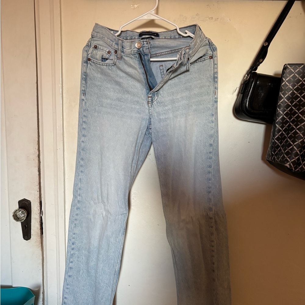 Aeropostale Light Blue Straight Leg Women's Jeans